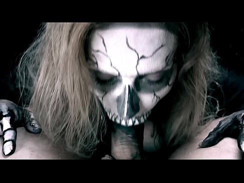 ❤️ Demon girl sucking cock with her black mouth and swallowing cum. ❤️❌ Homemade porn at us ❌️❤