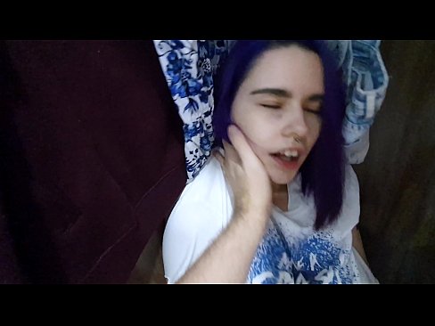 ❤️ Found my sis in the closet and helped her cum ❤️❌ Homemade porn at us ❌️❤